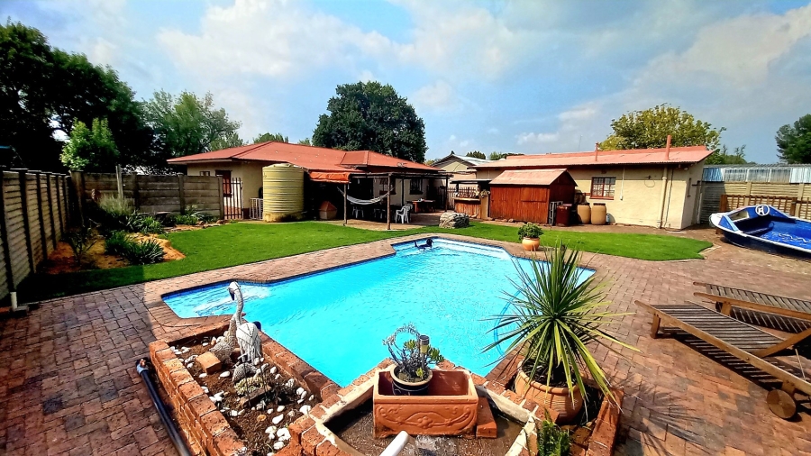 3 Bedroom Property for Sale in Sasolburg Ext 3 Free State
